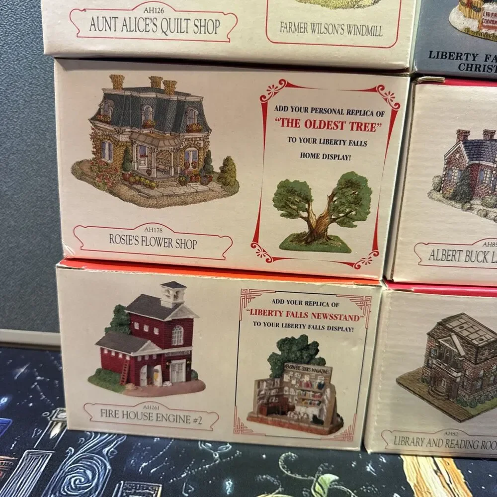 Liberty Falls Americana Collection Miniature Village Train Buildings Lot of 15
